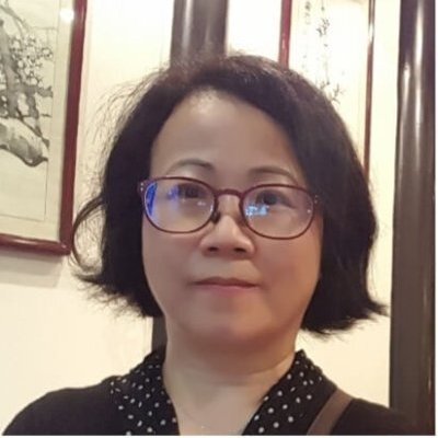 洪秀芬照片